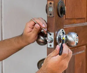Cottonwood Heights Locksmith Store Cottonwood Heights, UT 801-889-2334 Cottonwood Heights Locksmith Store Cottonwood Heights, UT 801-889-2334 - 5-Change-Locks-Service